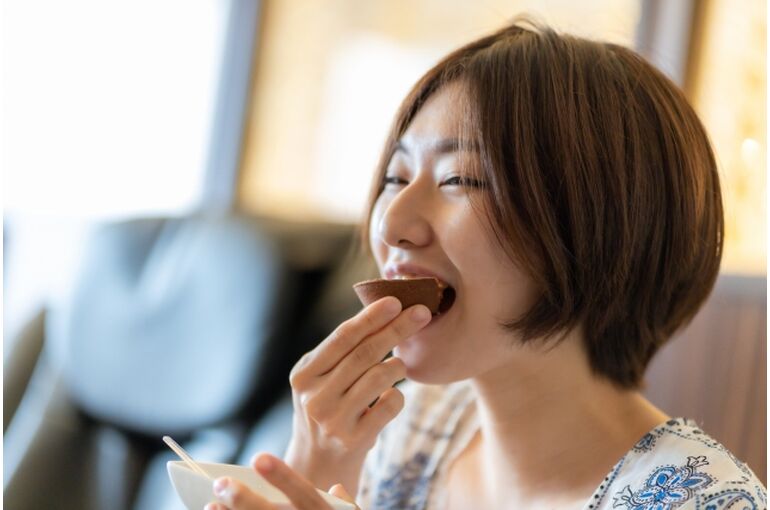 エステ　東京　チョコレート　ニキビ